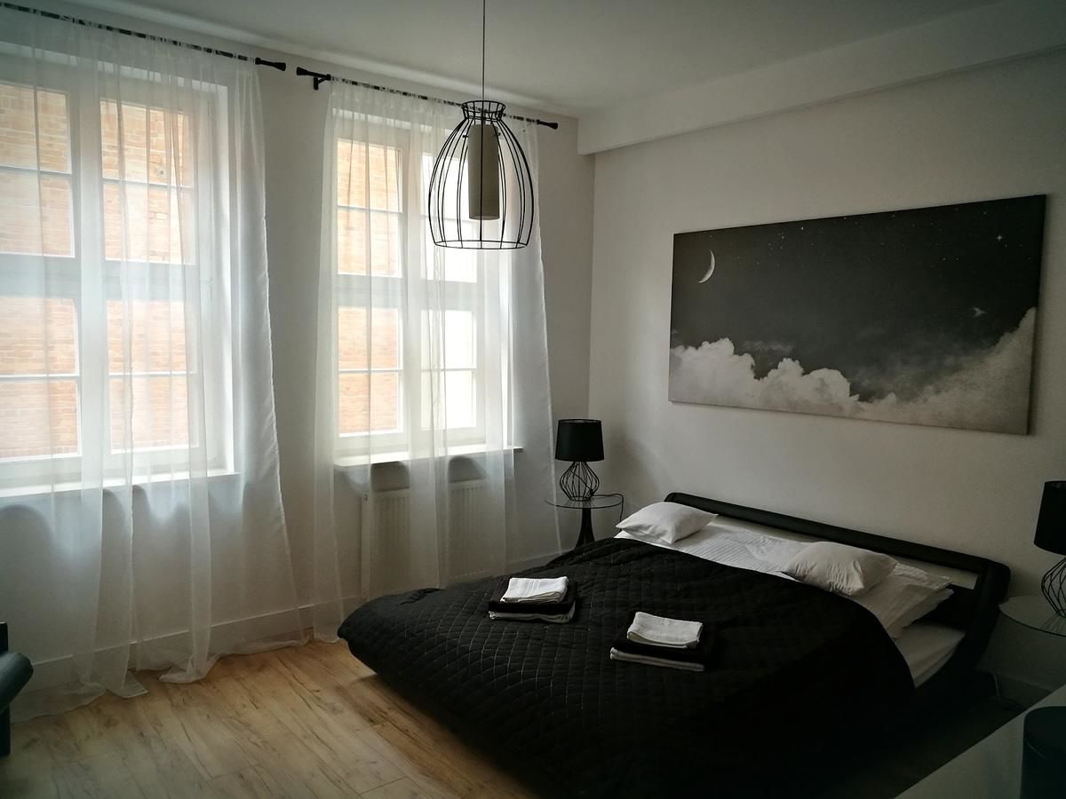 Апартаменты Black&White Apartment- Wierzbowa 5 Познань-33