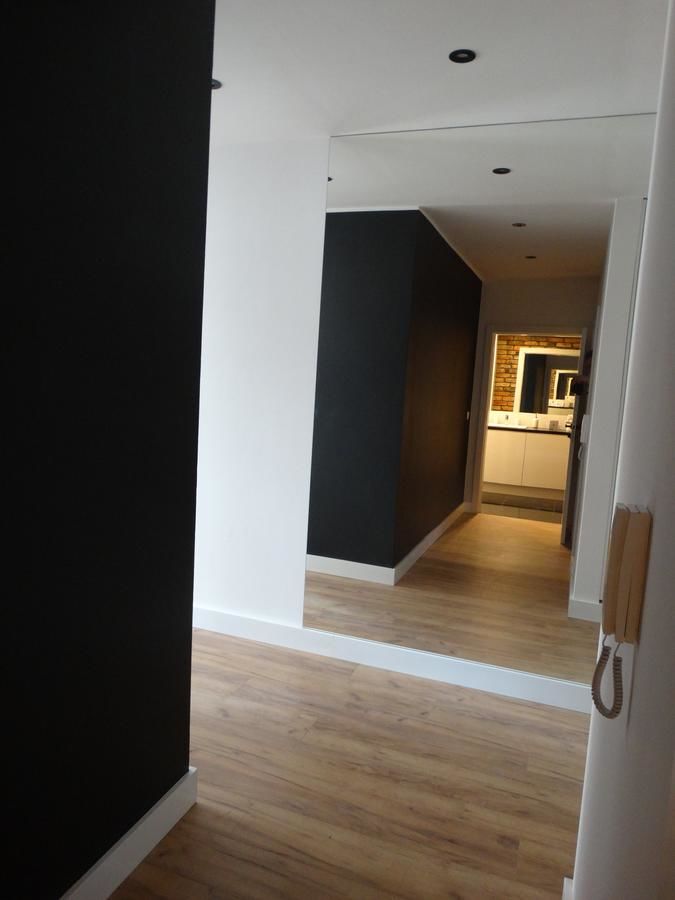 Апартаменты Black&White Apartment- Wierzbowa 5 Познань-34