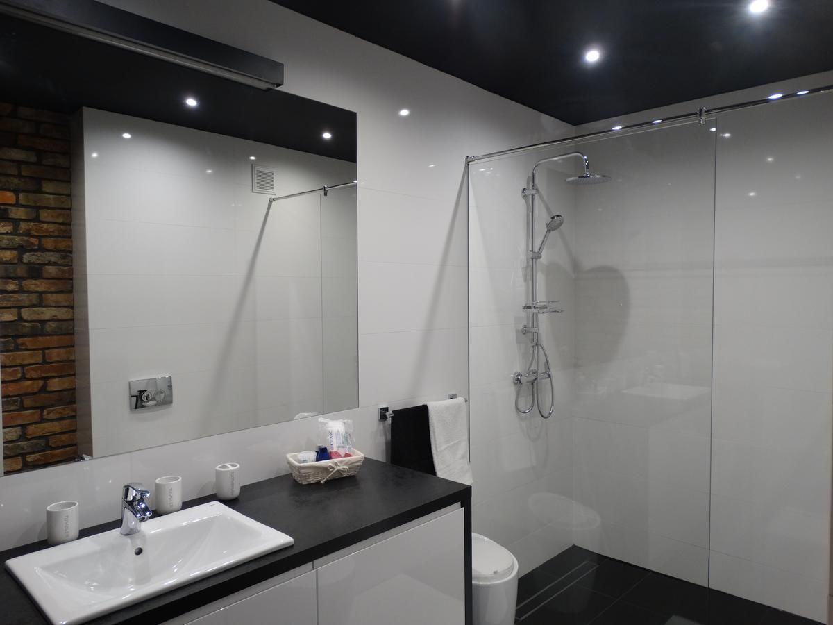 Апартаменты Black&White Apartment- Wierzbowa 5 Познань-40