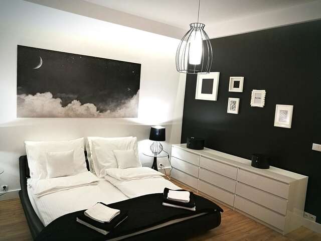 Апартаменты Black&White Apartment- Wierzbowa 5 Познань-3