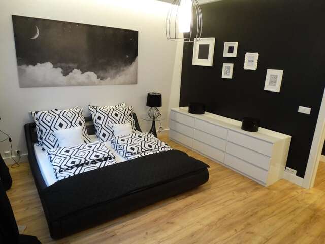 Апартаменты Black&White Apartment- Wierzbowa 5 Познань-18