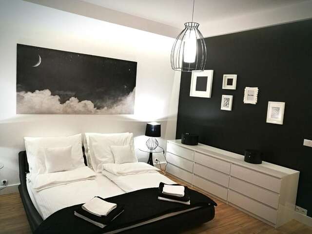 Апартаменты Black&White Apartment- Wierzbowa 5 Познань-87